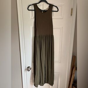 LOFT Olive Green Sleeveless Maxi Dress